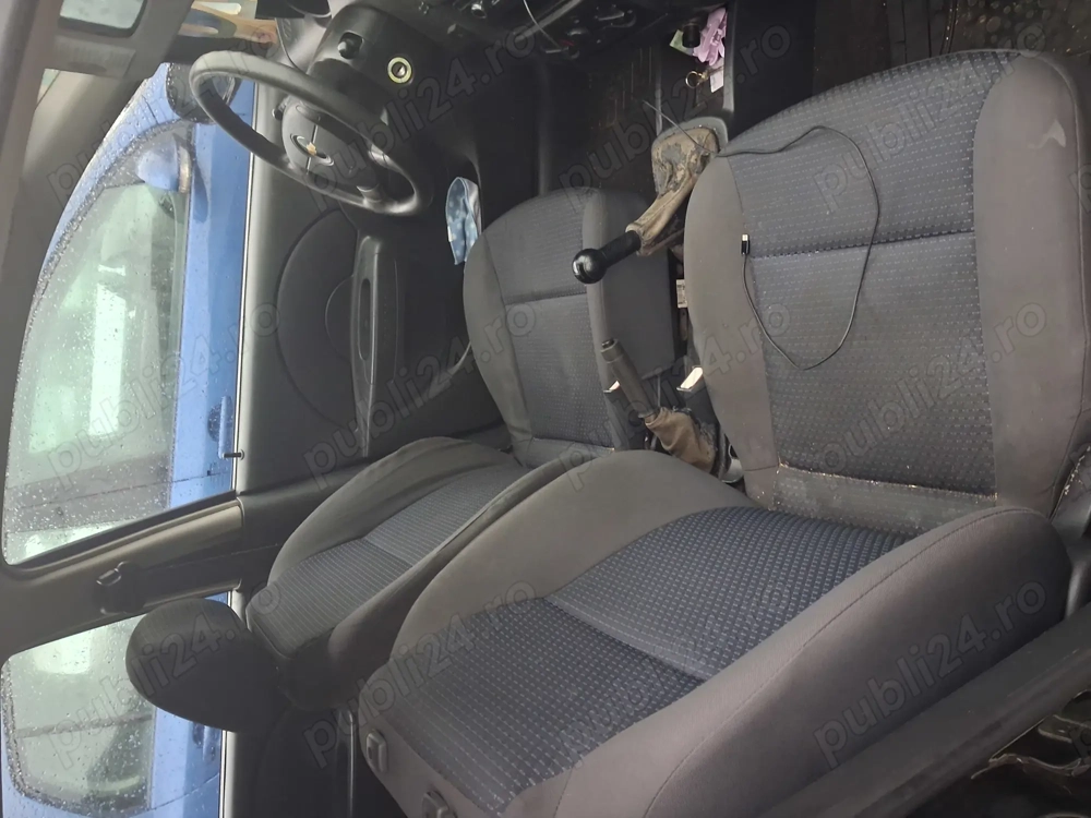 Vand Chevrolet Aveo cu 3500 lei