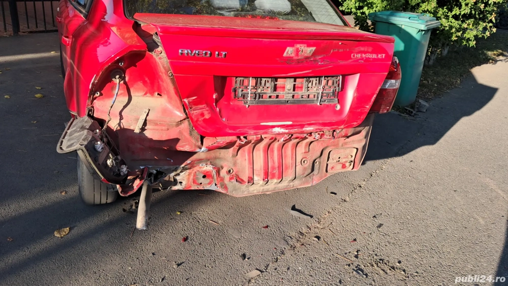 Vând chervrolet aveo LT 2010