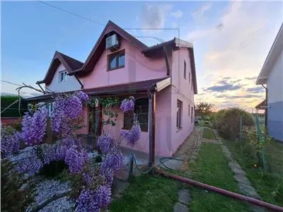 Duplex mobilat - zona buna - toate utilitatile - anexa