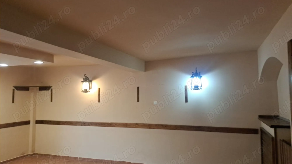 Inchiriez spatiu pt muncitori,capacitate pana la 20 persoane,3 dusuri ,3 grupuri sanitare