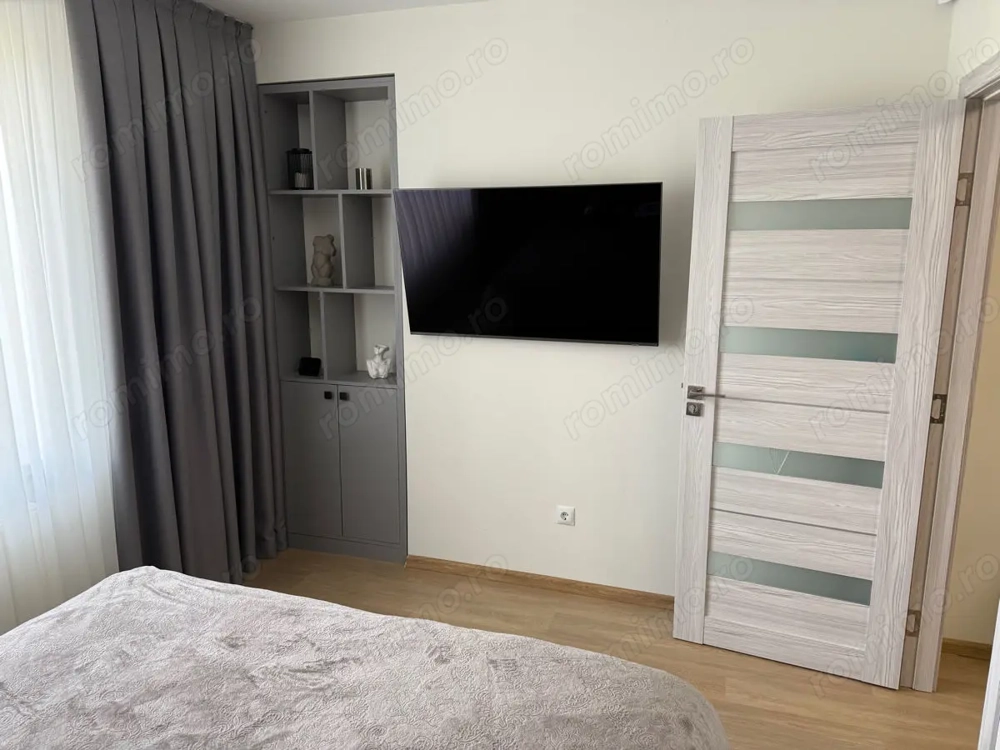 De vanzare apartament 2 camere in zona Girocului