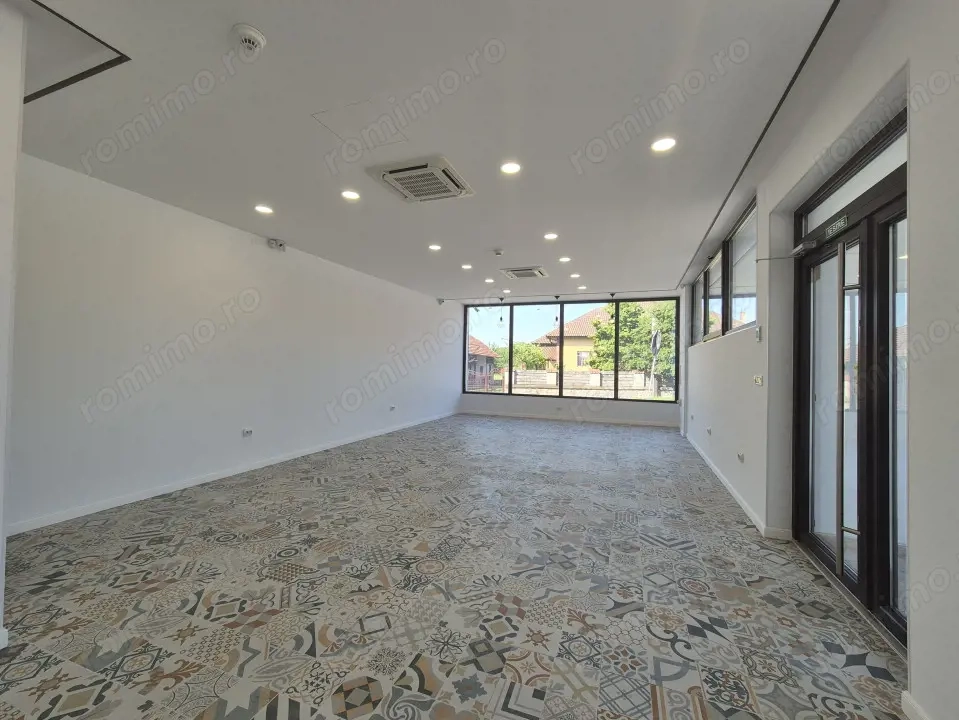 Spațiu comercial în Peștișani – vizibilitate maximă și poziție strategică 