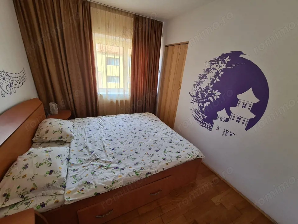 Vânzare apartament 2 camere, strada Corneliu Coposu - zona Pieței Centrale