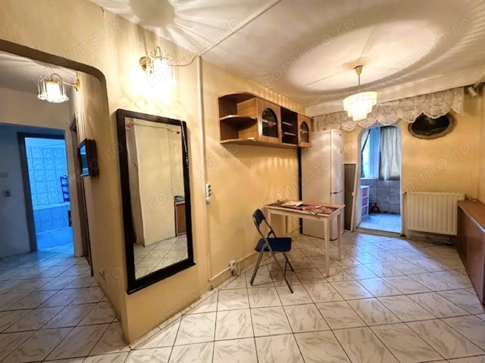 Apartament 3 camere etaj 1 decomandat Apartament 3 camere etaj 1 decomandat