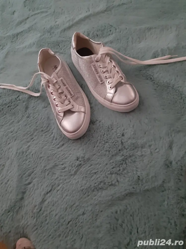 Adidasi de dama, nr 40, marca Armani