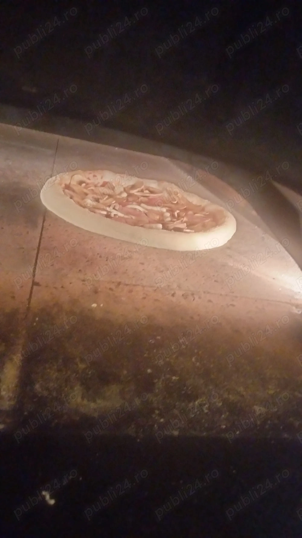 Pizzar Bucătar,doresc angajare Pizzar Bucătar,doresc angajare