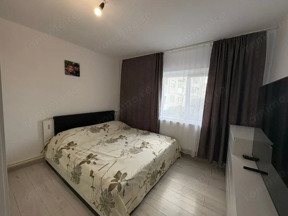 Vânzare apartament 2 camere et. 1 *mobilat-utilat* - Rovinari - zonă liniștită