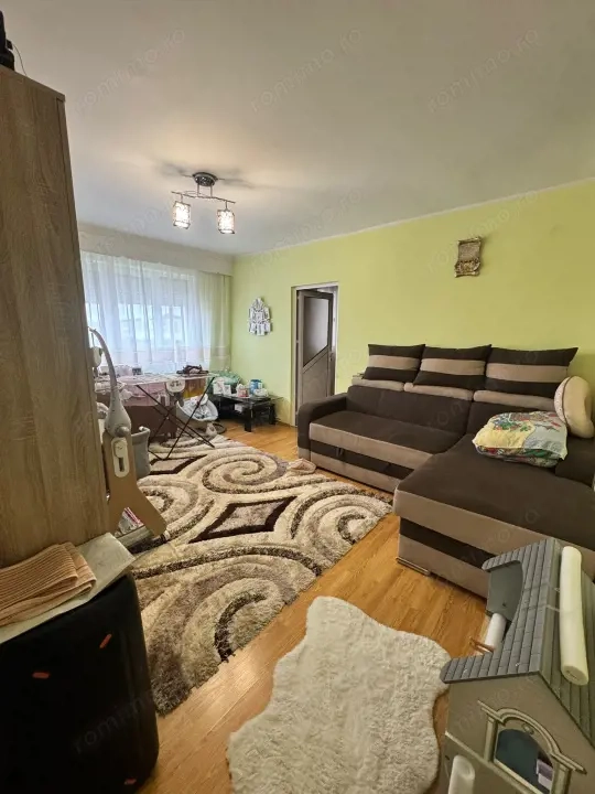 URGENT! Apartament modern utilat mobilat ,gata de mutat