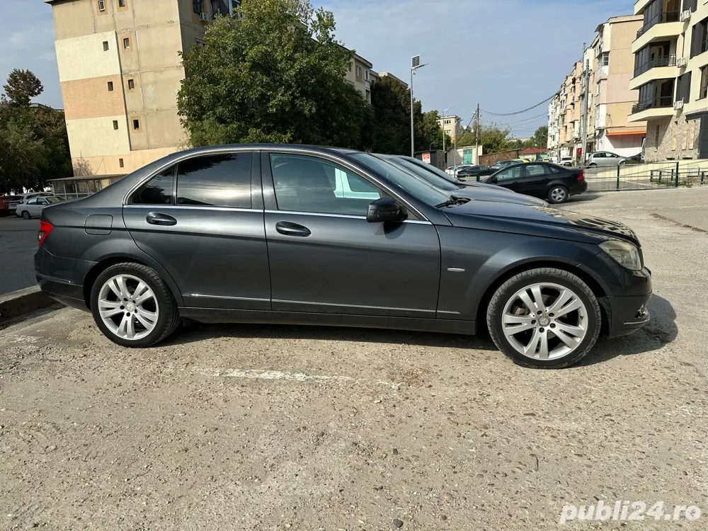 Vand Mercedes C200CDI, primul proprietar in Romania