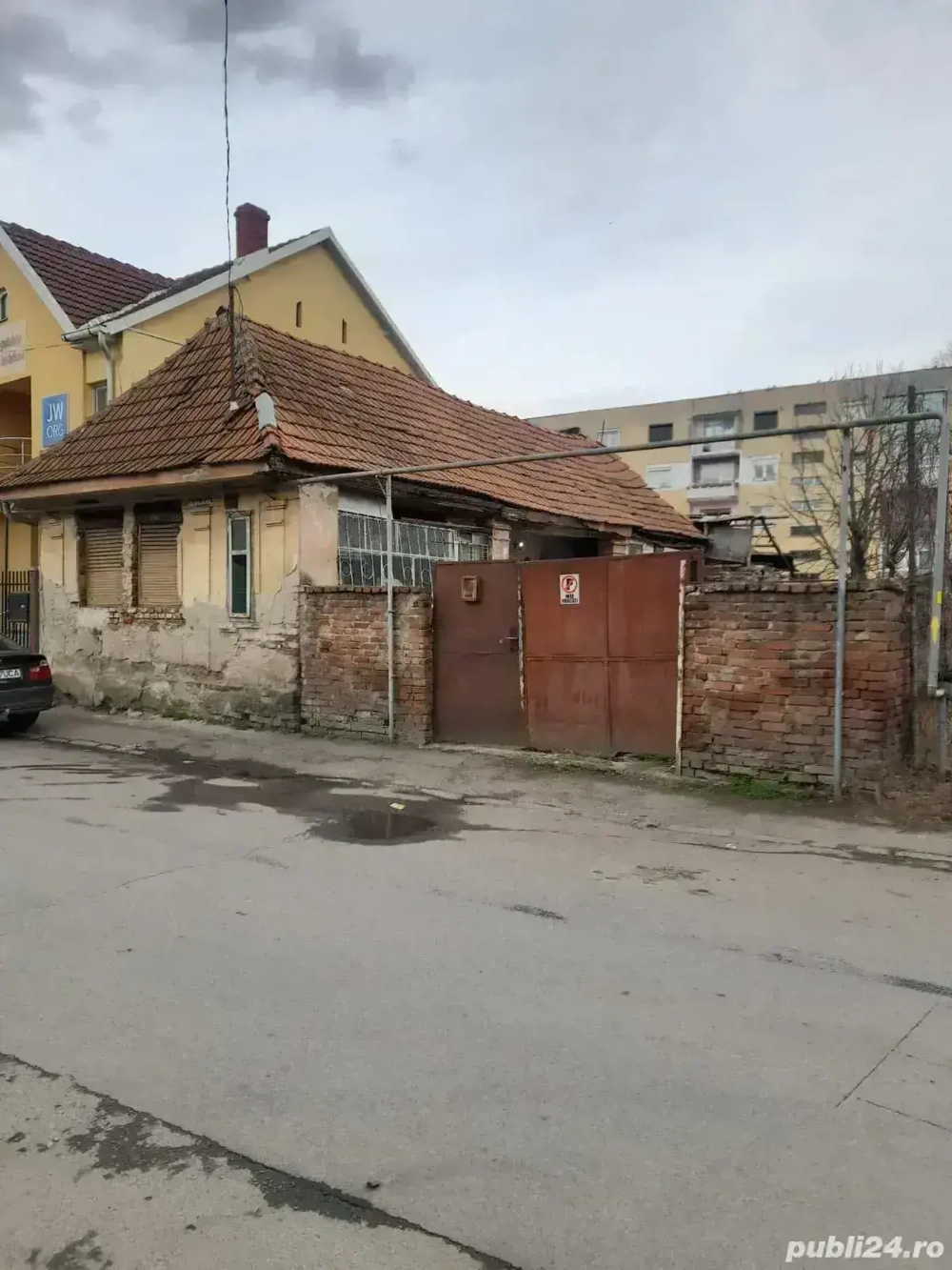 Vand casa! Vand casa!