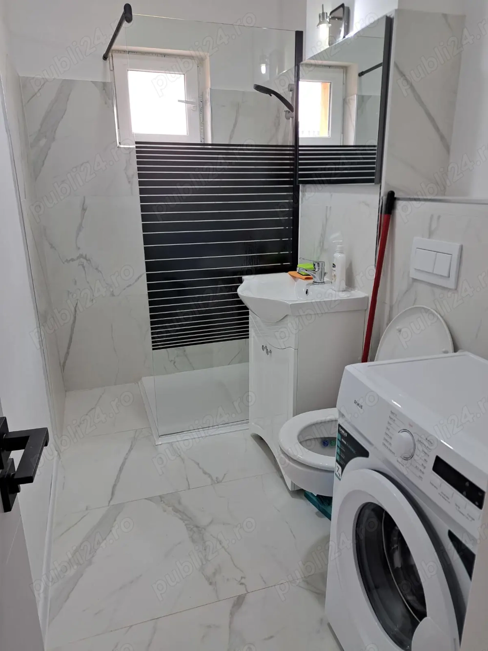  Apartament cu o camera decomandat si renovat recent