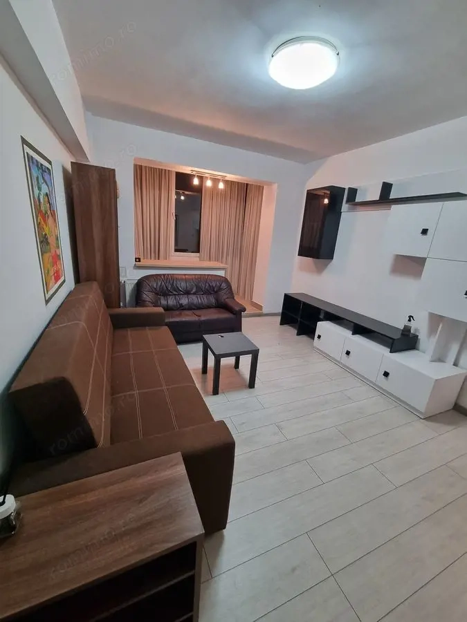 Apartament 70 mp renovat | Rond Kogălniceanu – Cişmigiu | Bloc fără risc |