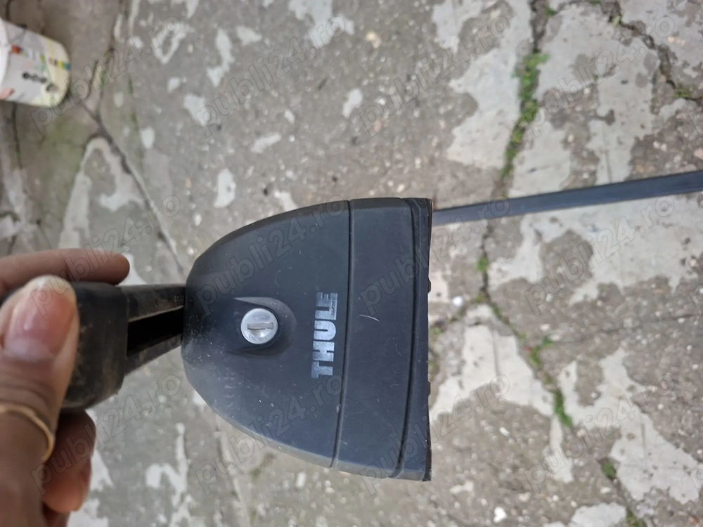 Vand lada bagaje si bare transversale Thule 