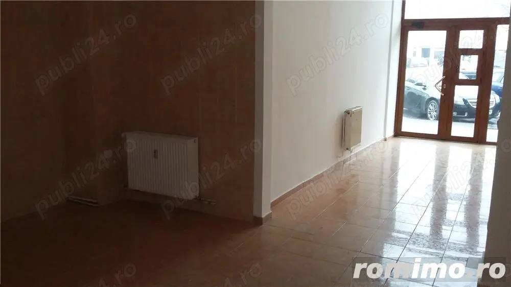 Spatiu comercial 30 mp. B-dul Dragalina Spatiu comercial 30 mp. B-dul Dragalina