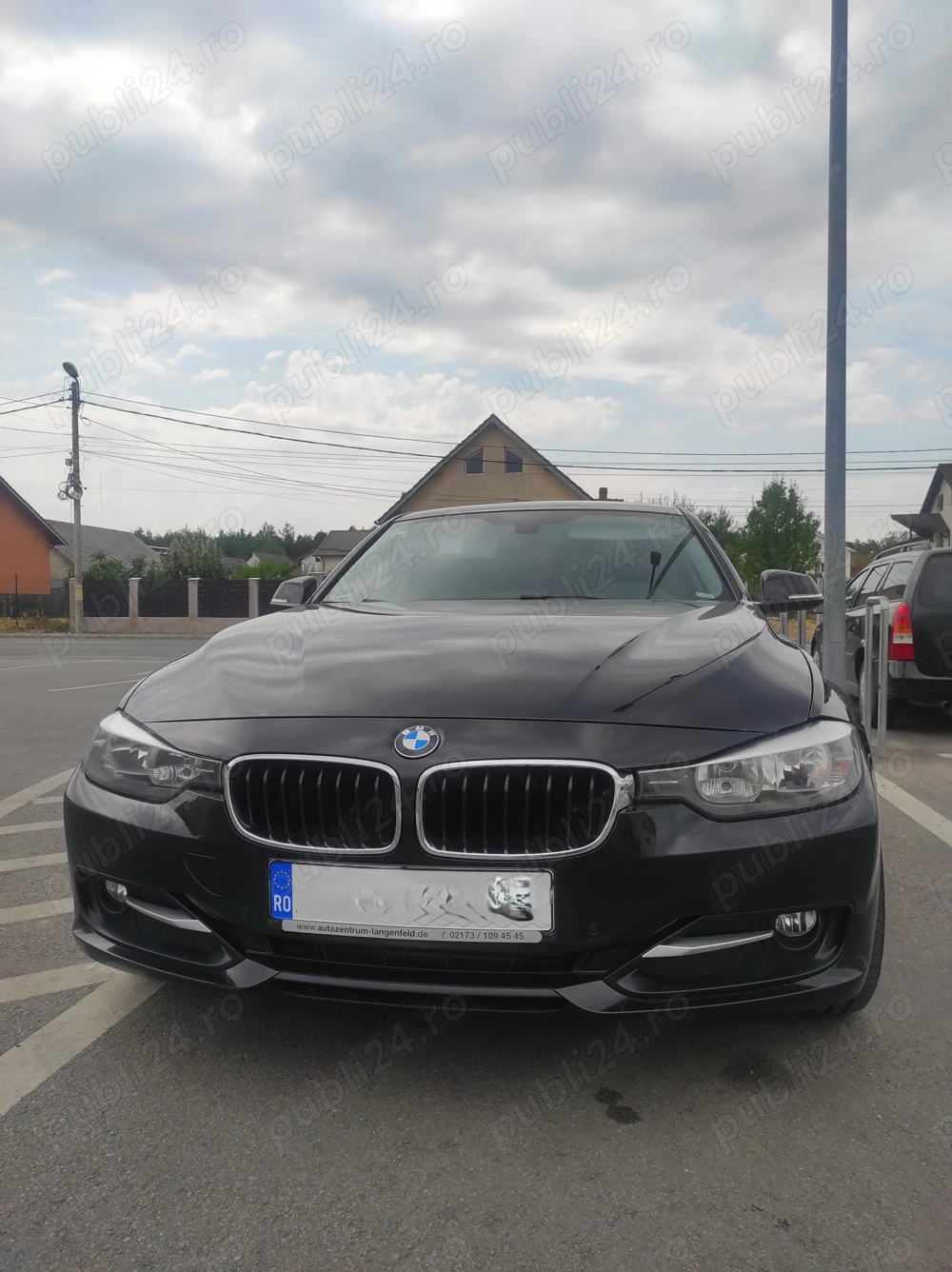 BMW Seria 3 F30 Sport Line 320d  Xdrive 4x4 184 CP Automat