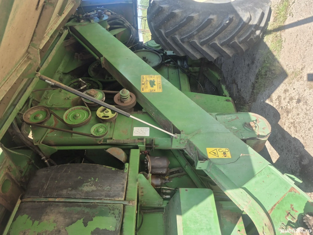 combina john deree 2056