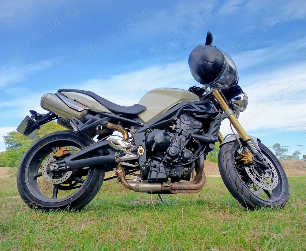 Triumph Street Triple 675cc 2011 20500km