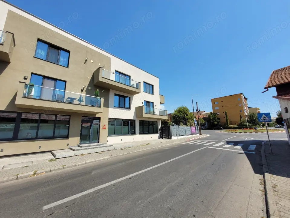 Închiriere spațiu comercial * central * bloc nou * zona Stadion*