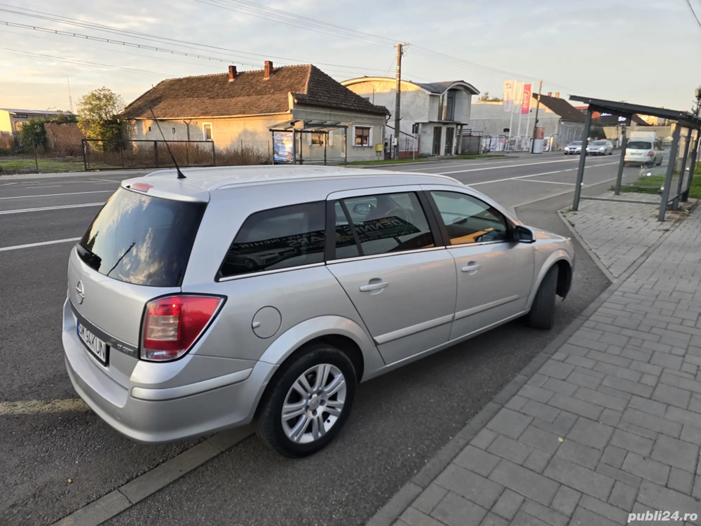 Opel Astra 1.7d An 2009