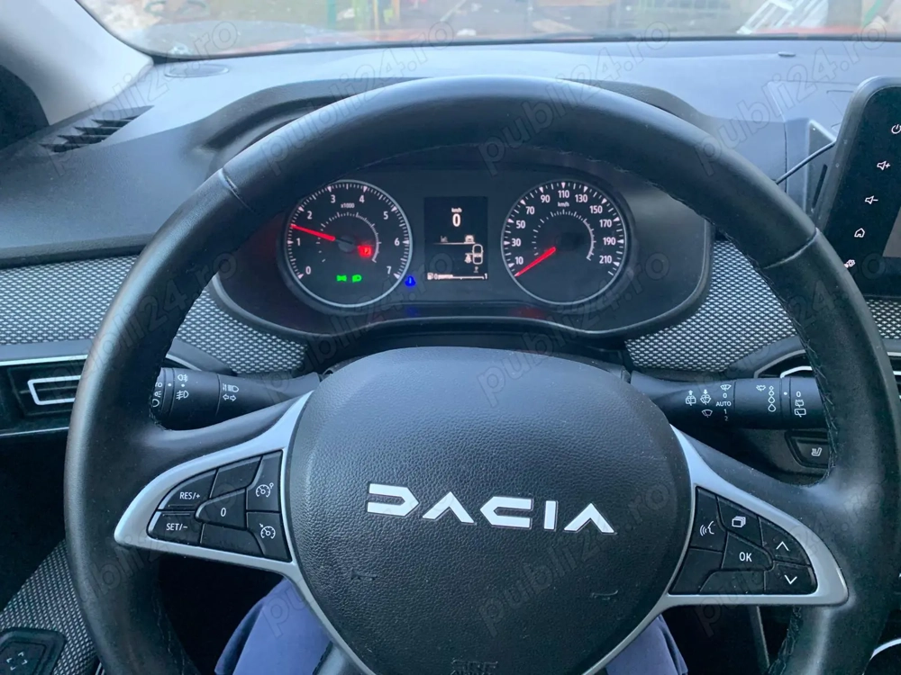 Vand Dacia Jogger, 7 locuri, ECO-G 100 Extreme, an de fabricatie 2023