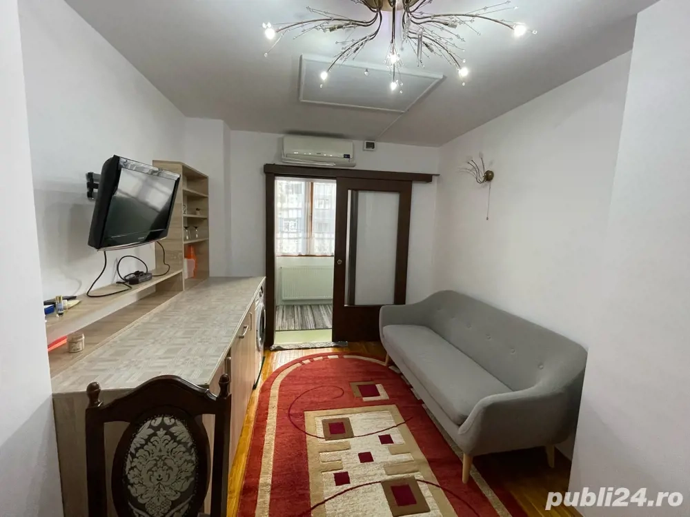 Inchiriez apartament 2 camere, decomandat, etaj 2, calduros, complet mobilat si utilat