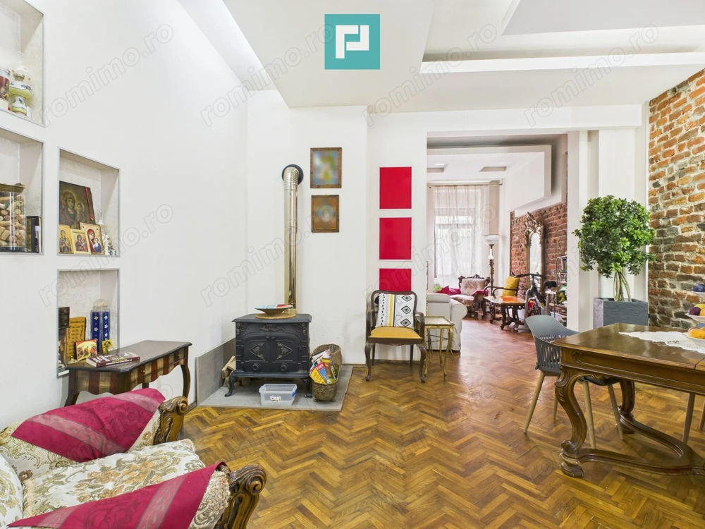 Apartament  cu 4 camere vintage ultracentral
