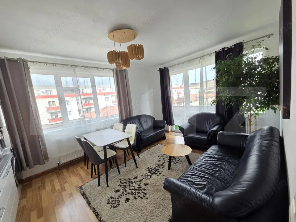 Apartament 2 camere, intermediar, Sesul de Sus !