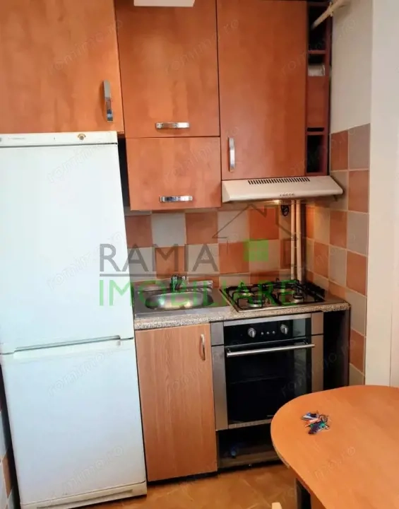 Garsoniera Tractorul 