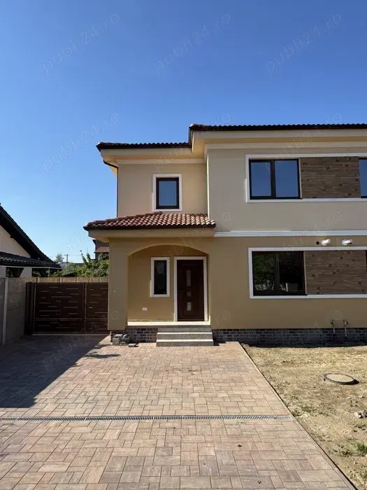 Casa de vanzare DUPLEX in zona Mosnita Noua  