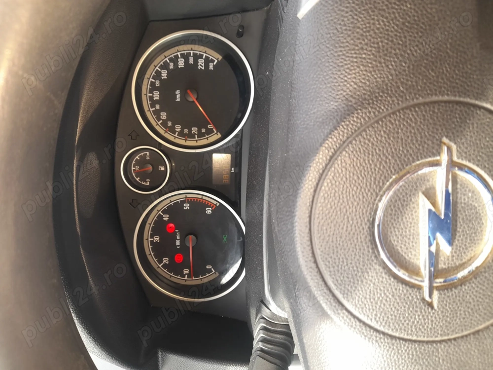 Vând Opel astra 1.7 cdti