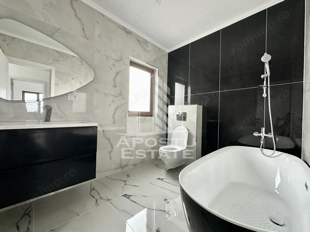 Jumatate de duplex de vanzare, despartit, Dumbravita