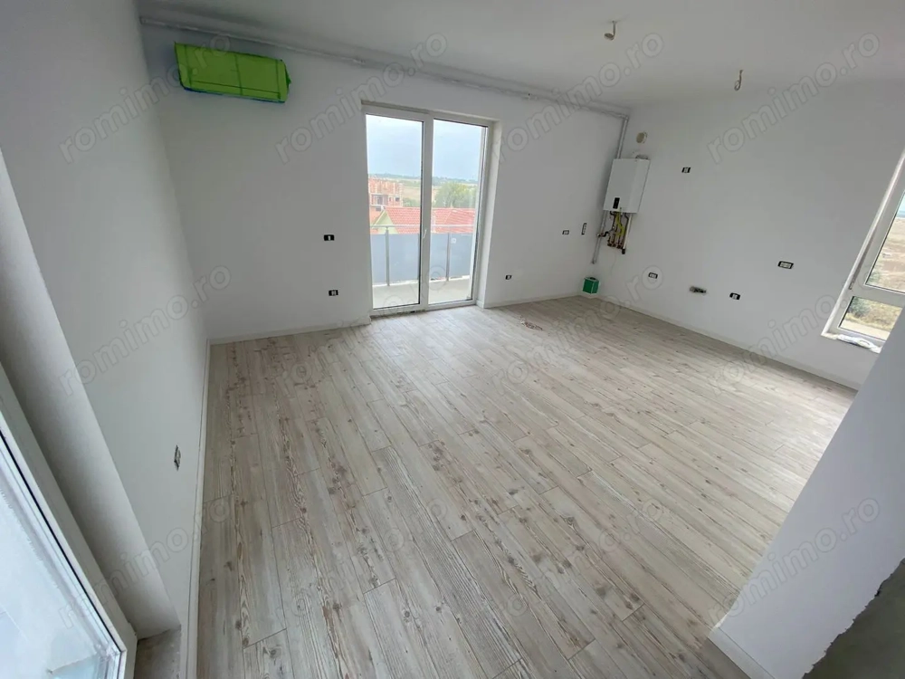 Comision 0%.Nou. 3 camere. Etaj 1. Zona Girocului - langa Profi Neptun.
