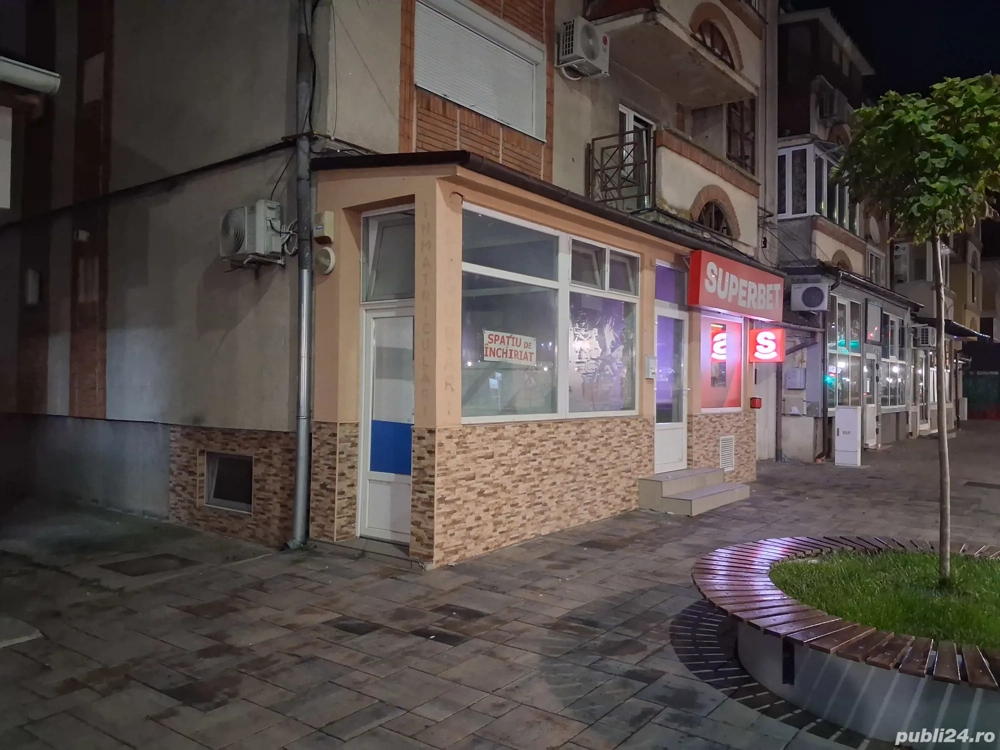 Închiriez spațiu centru Vladimirescu Închiriez spațiu centru Vladimirescu