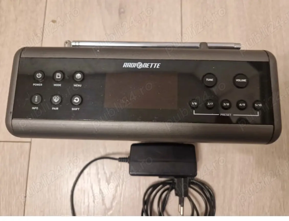 Radio Radionette Explorer E7 cu Bluetooth NFC Dab FM