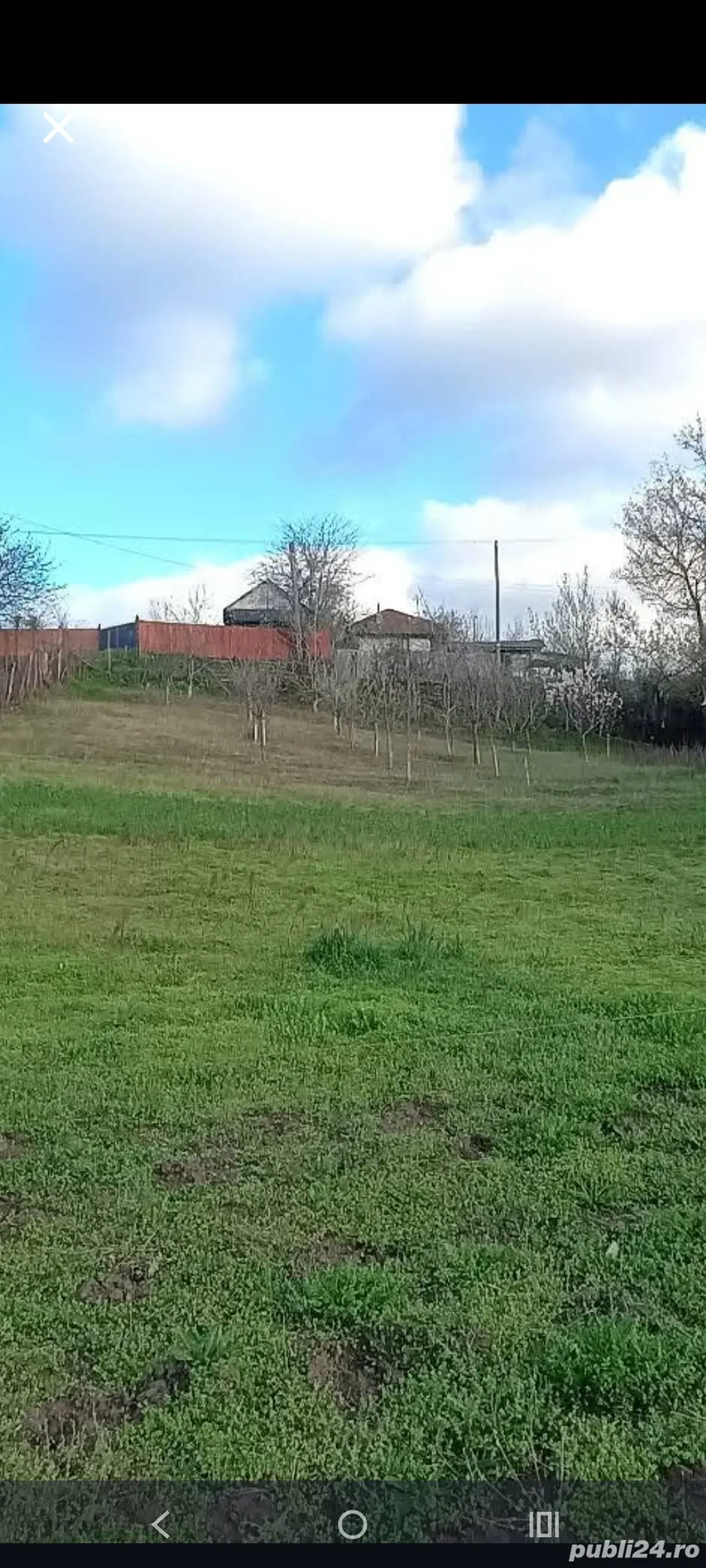 1000 teren intravilan in Trestiana 