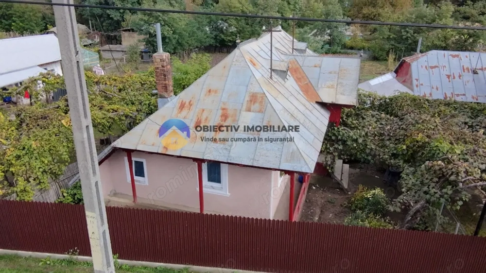 Casă + Teren 1704 mp – Com. Mărgineni, judetul Neamt 