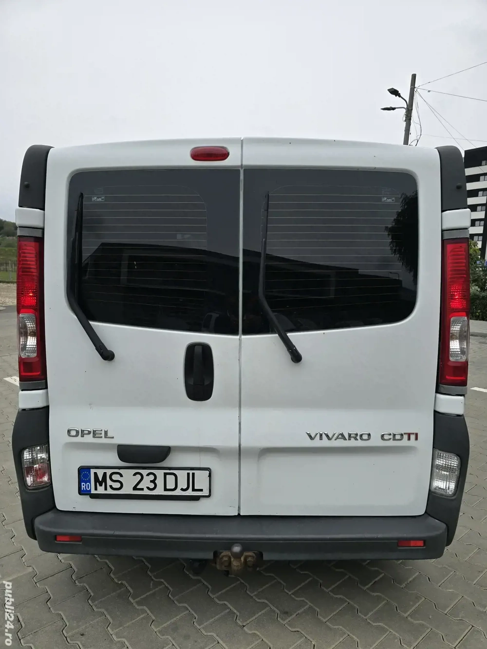 Opel Vivaro 1.9, 116 cp 8+1 locuri