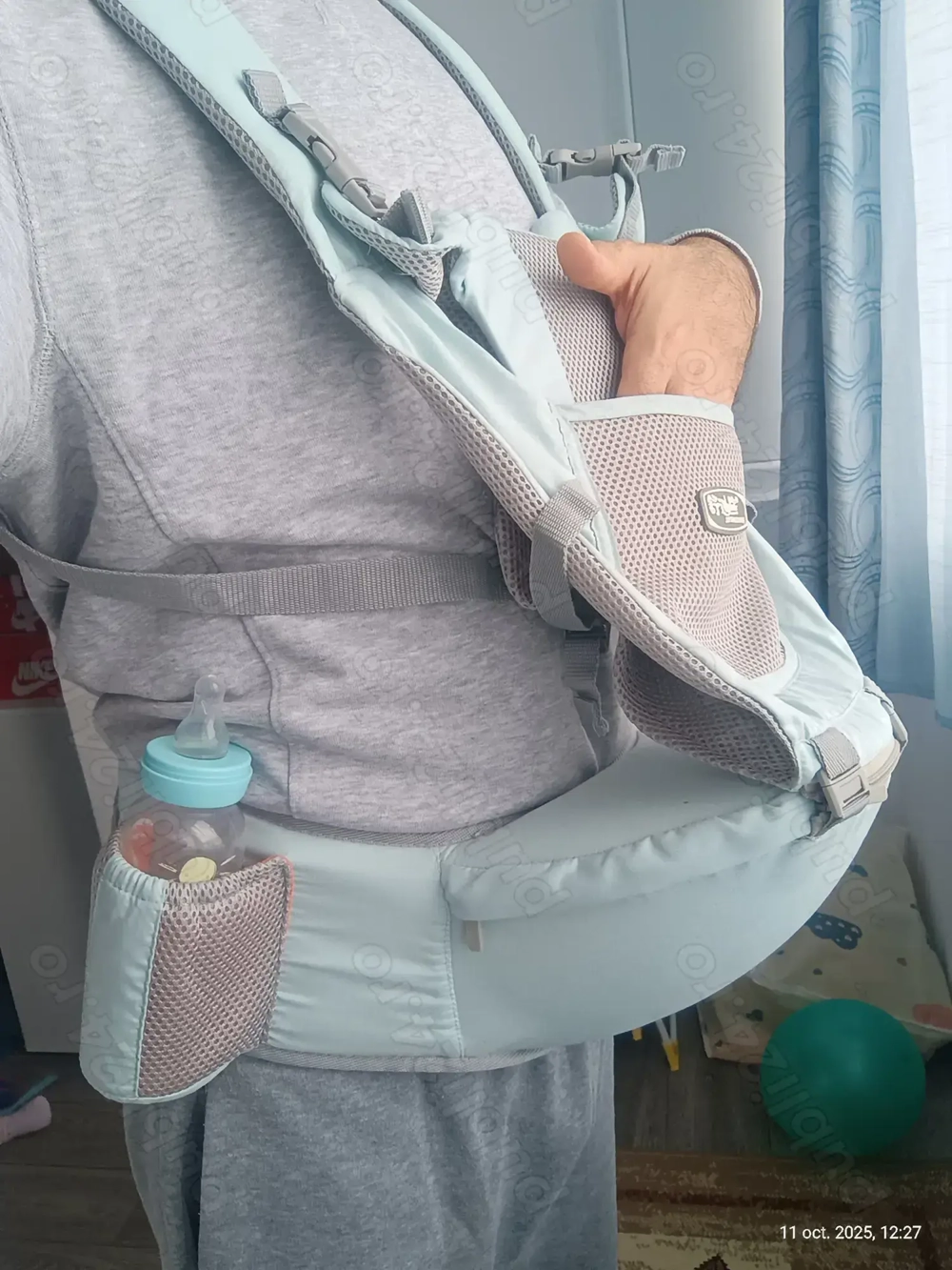 Vând marsupiu bebelusi 50 lei