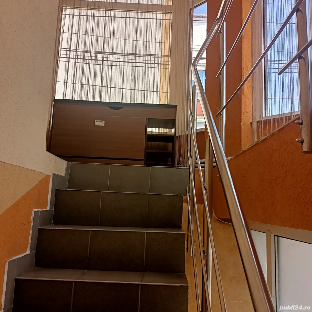 îIchiriere garsonieră