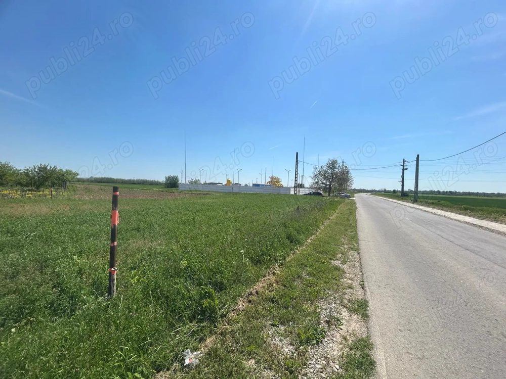 9000 mp teren intravilan + extravilan Manesti jud Prahova