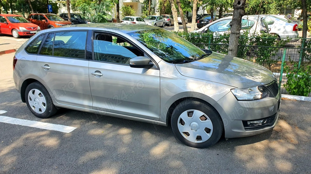 Skoda Rapid Spaceback 2018 benzina 7500 Euro
