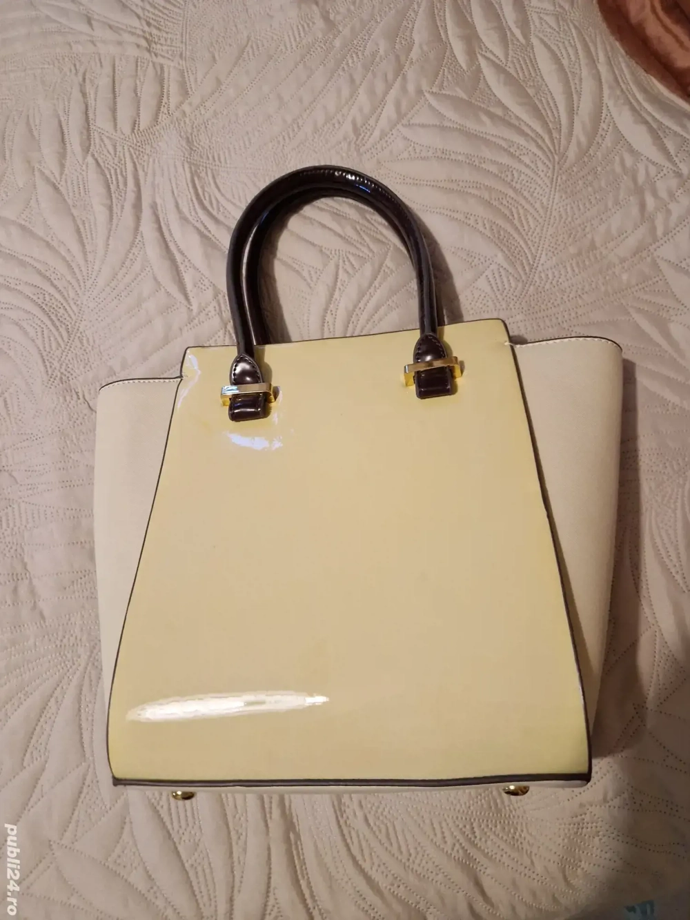 Vind poseta din piele