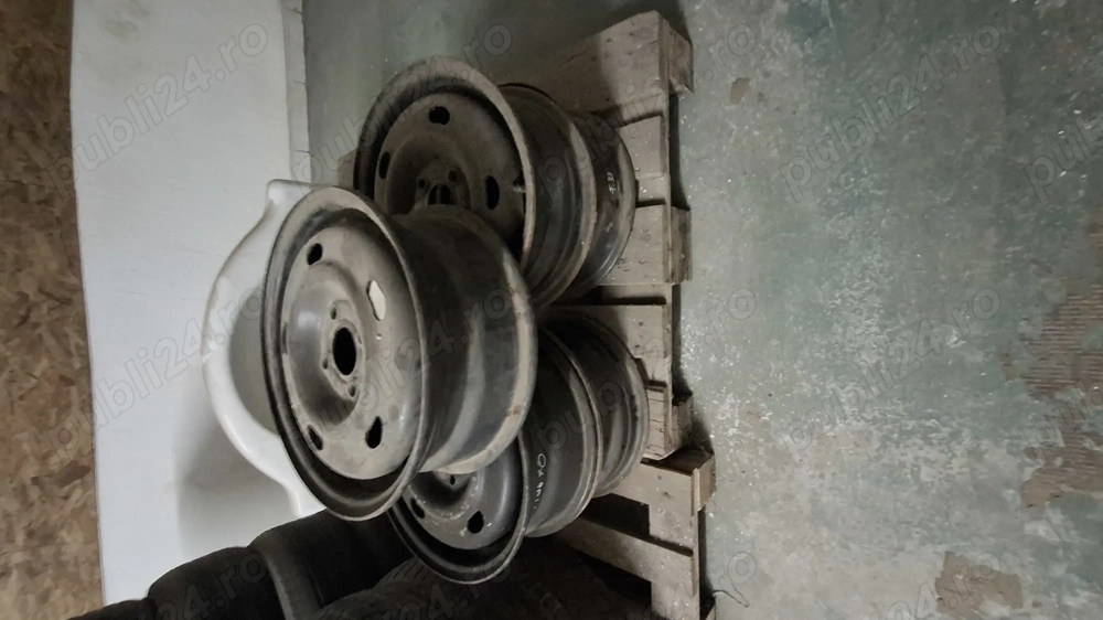 vând obiectele de terasa si gradina