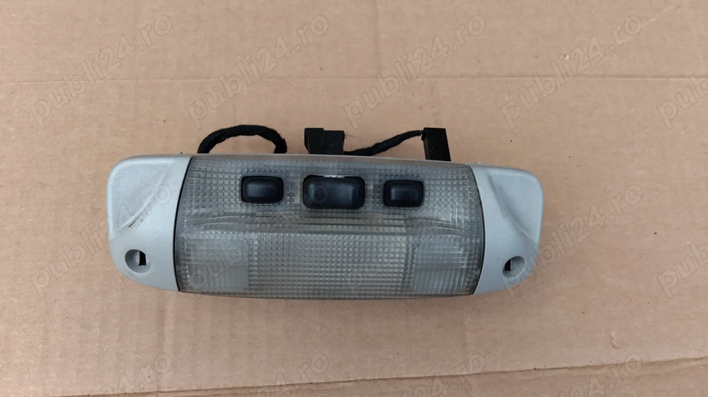 Plafoniera cu lumini de citit si senzori alarma  FORD Focus Fiesta Fusion Mondeo C max etc