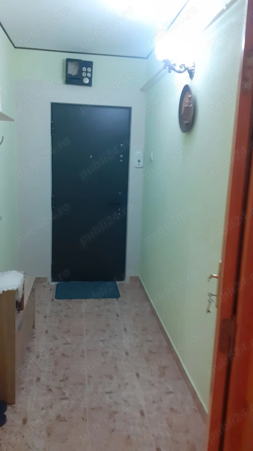 Vând apartament 3 camere 