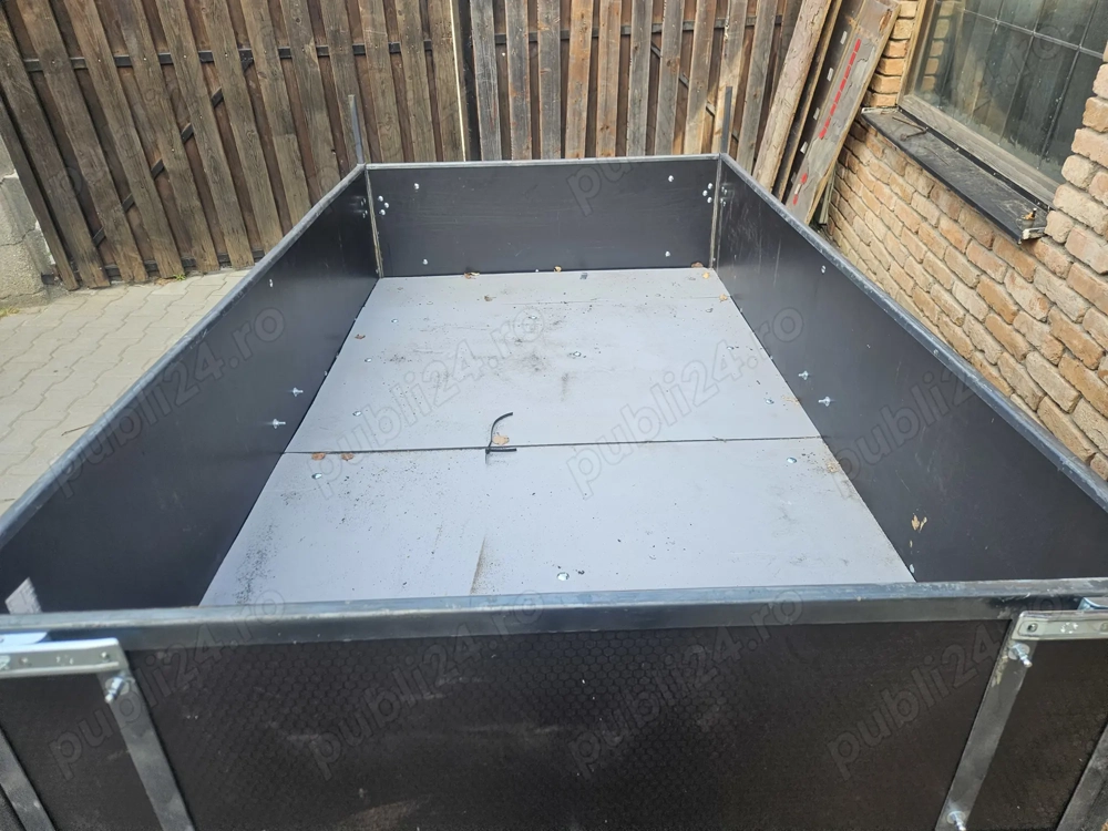 Remorca 750 kg fara sistem de franare 