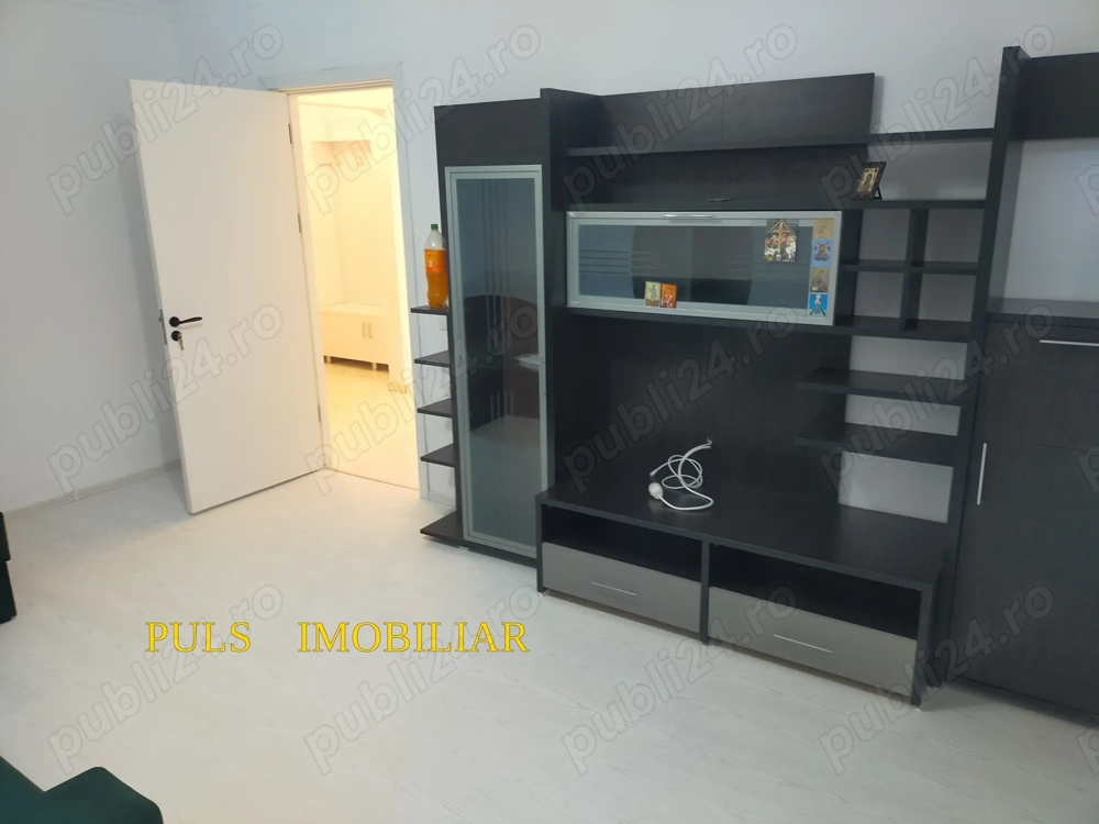 Tomis Nord-Bd.Tomis :Apartament două camere decomandate , etaj 2 , amenajat și mobilat nou , gaze 