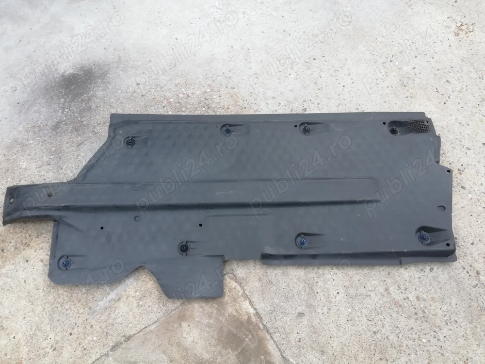 scut caroserie stanga dreapta vw polo 6R