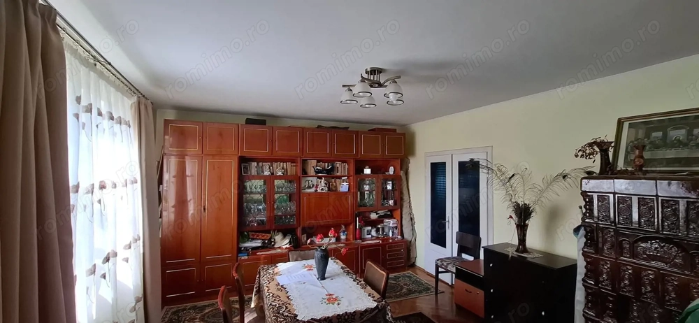 Casa + teren, spre vanzare in Nazna, zona accesibila