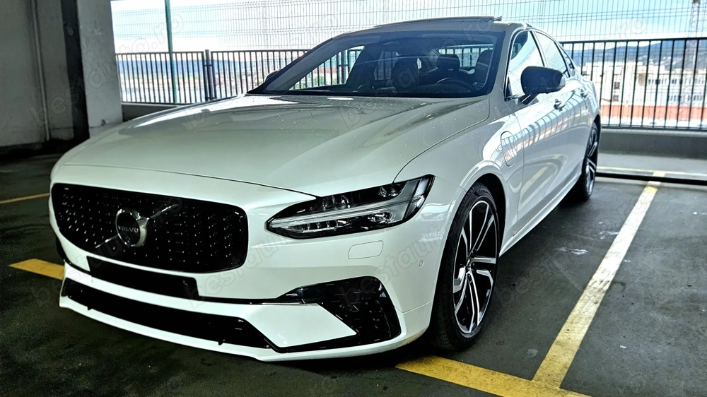 Volvo S90 T8 Ultimate Dark 2024 Plug-in Hybrid